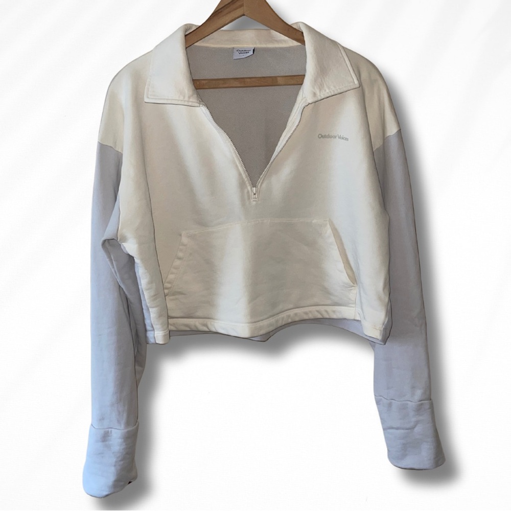 White Quarter Zip Size L Cropped Fit